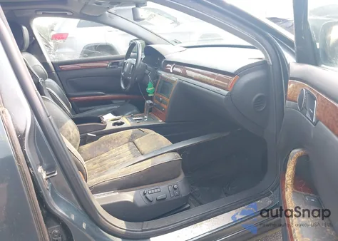 2004 Volkswagen Phaeton V8 from USA, damaged, VIN WVWAF63D248008614